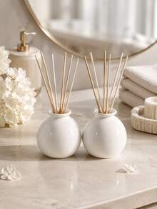 1pc Ins Minimalist Bright White Round Rattan Aromatherapy Bottle, Light Bulb Shaped Fragrance Container, Neutral Home Bedroom Desktop Fragrance Decor Gift - Small White Jar Aroma Diffuser Bottle - View 4