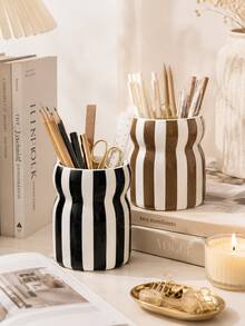 1pc Large Capacity Ins Style Striped Pen Holder, Wavy Desktop Organizer, Multifunctional Makeup Brush Storage Cup, Multicolor Desk Decor For Home Office - Waist-cinching Striped Storage - View 4