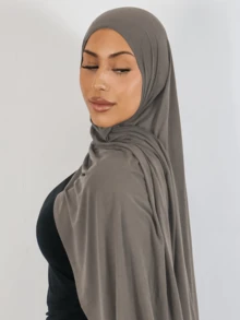 1 pieza Pañuelo minimalista clásico de unicolor casual con ribete para mujer, pañuelo de cabeza de tela de punto premium de rayón modal, pañuelo de cabeza estilo banda larga - Gris oscuro - Ver 1