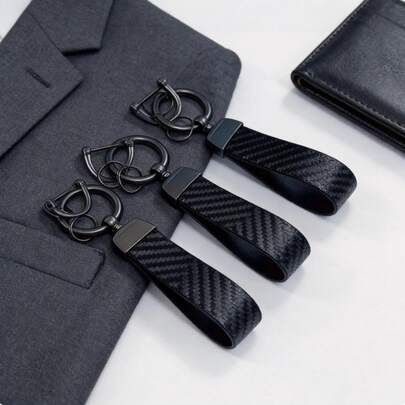 1pc Black Business Style Car Keychain, Premium Carbon Fiber Texture Men's Key Ring, Electric Car Key Holder
