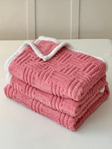Queen Size Quilted Blanket, Soft And Warm, 7 Colors - Pink - View 2