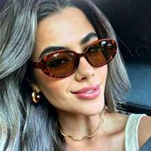 1pc Women's Fashion Glasses New Small Oval Frame Personalized Glasses Versatile Street Style - Multicolor - View 3