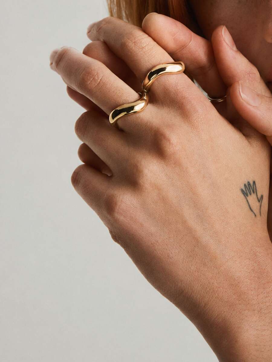 Anillo de banda gruesa con diseño de onda pulido de plata de ley S925 minimalista y único para mujeres - Anillo llamativo - Ver 1