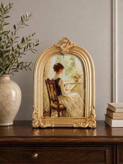 Vintage-Style Arched Gold Photo Frame (4x6 Inches) | Resin Material, Suitable For Tabletop Display Or Wall Mounting; Vintage Home Decor For Living Rooms And Bedrooms.