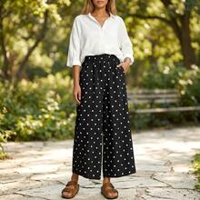 Blackpolkadots