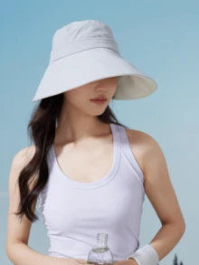 CAMEL CROWN 女款防曬棒球帽，夏季寬帽沿水桶遮陽帽，具備UV防護，適合戶外遮陽 - 淺霧灰/米白 - 查看 2