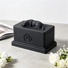 Dog Pet Urn, 3D Embossed Sleeping Dog Design, Side Carved Paw Print Pattern, Can Store Pet Fur And Ashes, Commemorate Deceased Pets. Dust-Proof Box, Exquisite Craftsmanship With High-End Texture, Place In Home To Express Longing, Suitable For Dog Memorial, Gently Preserve Pet Memories, Home Pet Memorial Funeral Storage Decor - Black - View 8