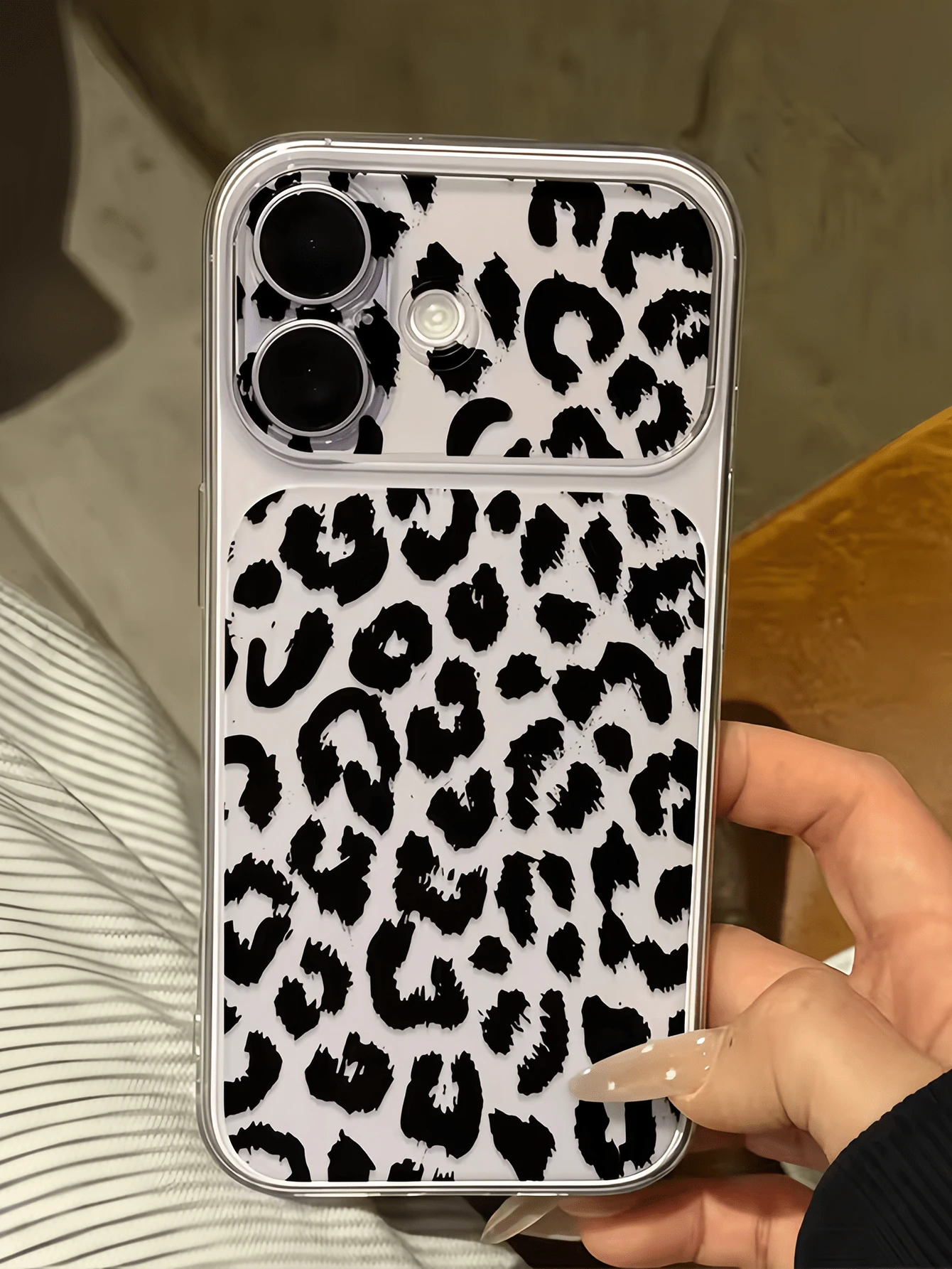 1 pieza Funda de teléfono transparente con antena y estampado de leopardo negro, personalizada, minimalista, anti-caída, de TPU suave, de moda, con cobertura completa, anti-suciedad, compatible con Apple 17 16 15 14 13 12 11 Pro Max Air, carcasa protectora - Multicolor - Ver 1