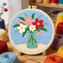2D Beginner Punch Needle Embroidery Kit With Frame, Bouquet Theme ,20*20cm/7.9*7.9in Pre-Printed Pattern DIY Punch Needle Set, Complete Yarn & Punch Tool Kit, Handmade Wall Decor For Living Room Bedroom, Ideal Birthday Gift - Bouquet - View 3