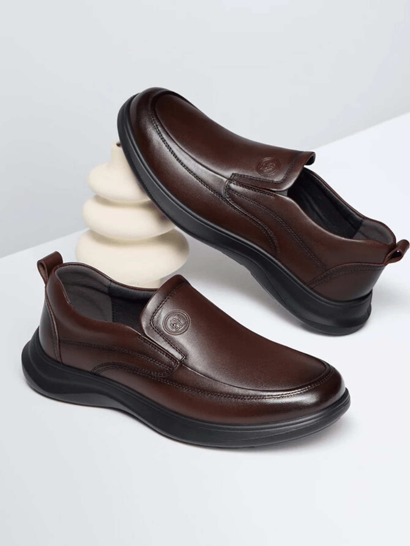 CAMEL CROWN Men's Outdoor Shoes Soft & Comfortable Height-Increasing Wide Toe Slip-On Business Casual Leather Shoes - Brown - View 1