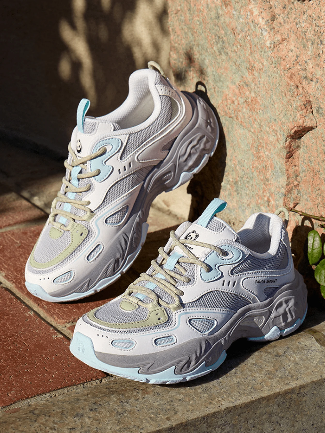 Women's Sports Shoes, Spring/Summer New Fashion Versatile Lightweight Breathable Low-Top Casual Shoes - Bright White/Lotus Grey - View 1