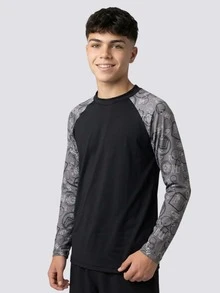 Blusa Menino Adolescente Manga Estampada Praia e Piscina Proteção Solar UV50+ Lavin Basic 15-ME - Fundo cinza - Visão 4