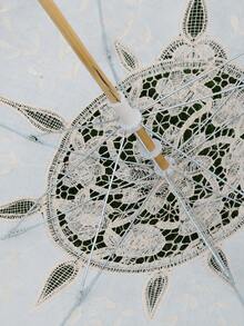1pc Lace Umbrella, Crochet Lace Umbrella, Sun Protection Umbrella, Hollow Out Decor Umbrella, Wedding Celebration Photography Prop - Multicolor - View 4