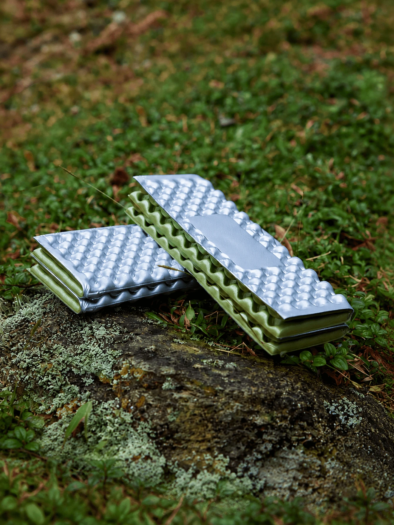 CAMEL CROWN Egg Crate Foam Sleeping Pad, Outdoor Camping Egg Crate Mat, Foldable Tent Pad, Portable Egg Shell Moisture-Proof Ground Mat - Green - View 1
