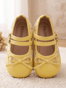 Comfort Online 3-12 Years Old Yellow & White Plaid Children's Mary Jane Shoes . Double Strap Casual Shoes . Vintage Girls' Flat Shoes . Sweet Children's Shoes | Bright Yellow Versatile & Outstanding, Double Strap Design Secure & Anti-Slip . Pastoral Girl Style | Family Gatherings, Spring Outdoor Photos, Spring & Autumn Outings, Comfortable & Easy To Walk Without Fatigue - Yellow - View 2