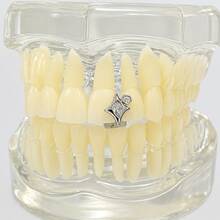 1pc 6-Tooth Rhinestone Heart-Shaped Shiny Hip Hop Grillz Teeth Accessory, Funny Party Favor, Holiday Gift - Multicolor - View 4