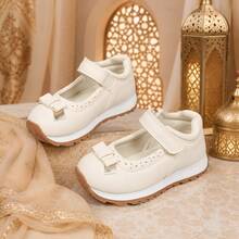 1 Pair Fashionable Girls' Mary Jane Shoes, Princess Sneakers, With Hook And Loop Closure, Non-Slip Flat Shoes, Suitable For Students, Versatile For Spring, Runs Small By One Size - Beige - View 3