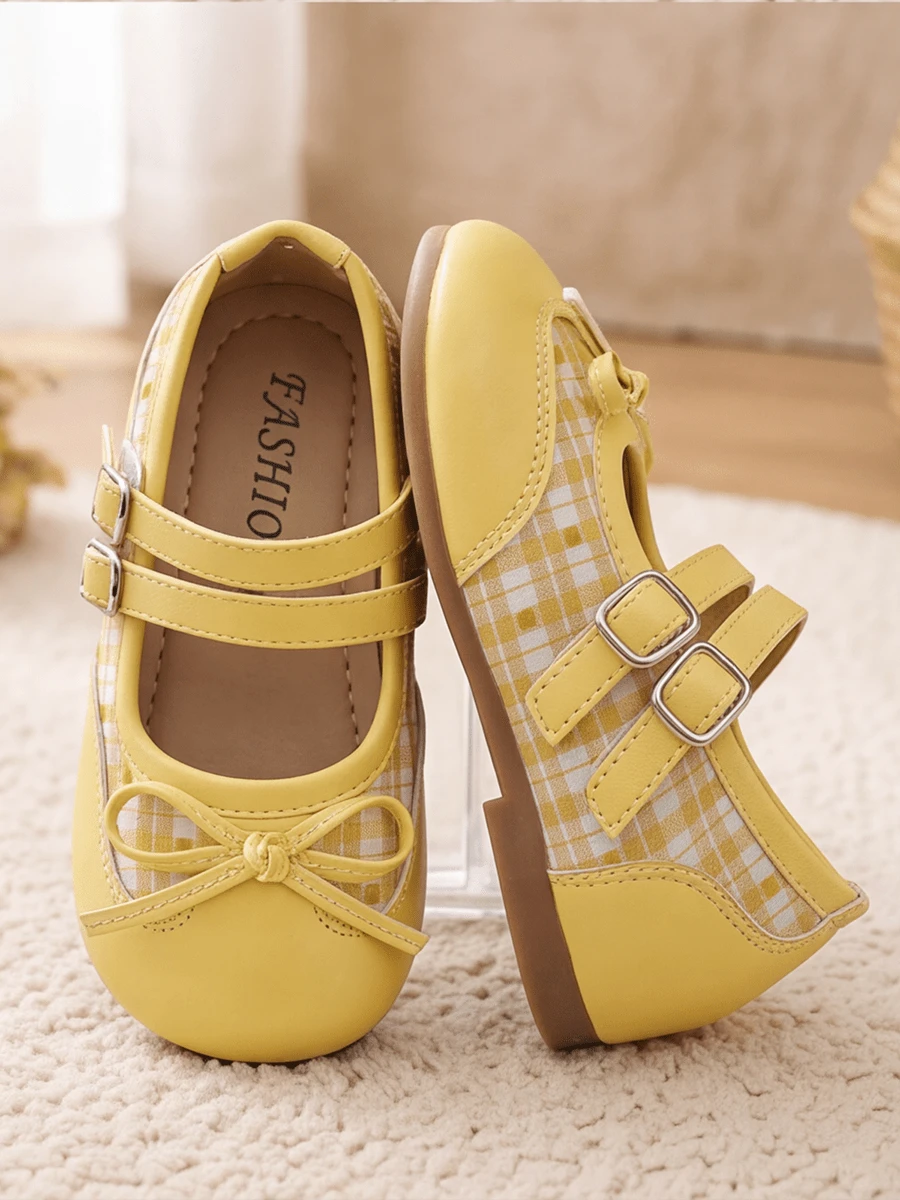 Comfort Online 3-12 Years Old Yellow & White Plaid Children's Mary Jane Shoes . Double Strap Casual Shoes . Vintage Girls' Flat Shoes . Sweet Children's Shoes | Bright Yellow Versatile & Outstanding, Double Strap Design Secure & Anti-Slip . Pastoral Girl Style | Family Gatherings, Spring Outdoor Photos, Spring & Autumn Outings, Comfortable & Easy To Walk Without Fatigue - Yellow - View 1