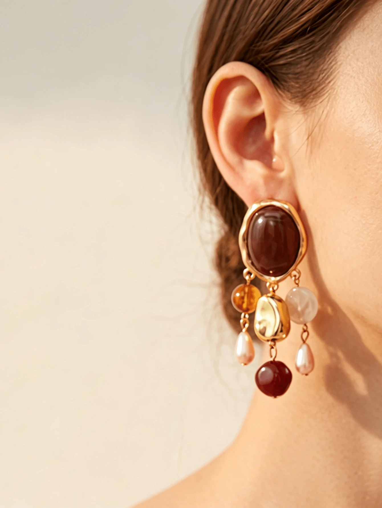 1 Pair French Vintage Court Style Oval Tiger Eye Stone Earrings With Pleated Design, Elegant For Wedding, Party, Birthday, Ball, Holiday Wear [Random Texture] - Multicolor - View 1