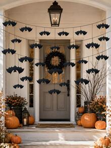 8/24pcs Black Bat Hanging Decorations, 2 Sizes, With Ribbons, Halloween Ceiling And Wall Hanging Bats, Suitable For Indoor Halloween Party, Haunted House Decor And Room Decoration, Porch Decor Hanging Banners, Halloween Party Bat Decorations - Black - View 4