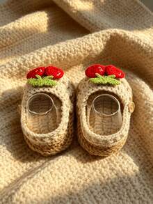 1 Pair Handmade Crochet Infant Sandals With Cherry Applique, White And Tan, Infant Summer Shoes - Beige - View 6