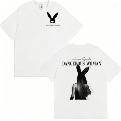Camiseta dupla face Ariana Grandee Dangerous Woman, logo coelho preto do álbum na frente, assinatura e retrato com orelhas atrás, branca para fãs pop.