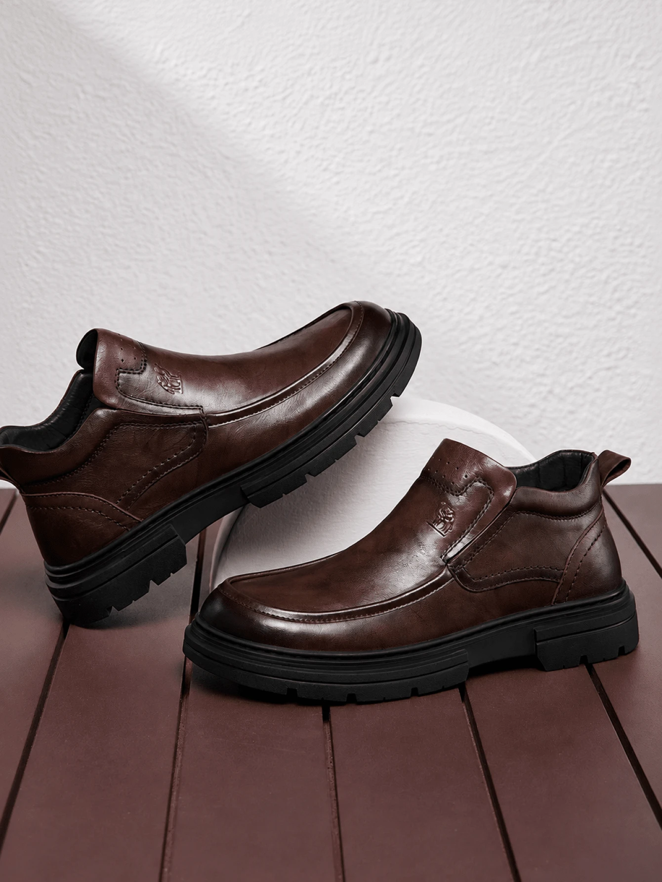 CAMEL CROWN Men's Business Casual Leather Shoes, Soft Sole, Non-Slip, Comfortable, Breathable, Suitable For Formal Occasions - Brown - View 1