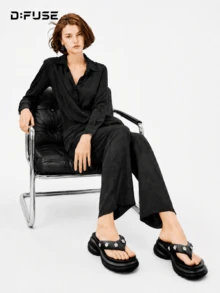 D:FUSE Women's Crystal Floral Decor Thin Strap Open Toe Slip-On Platform Sandals, Sweet Style, Comfortable For Summer Daily Beach Vacation Wedding, Black Genuine Leather - Black - View 2