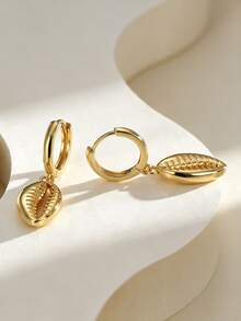 Charm-In 18K Gold Plated Copper Cowrie Shell Huggie Hoop Earrings, Textured Shell Dangle Earrings, Summer Beach Ocean Jewelry For Women Daily Wear - Gold - View 4
