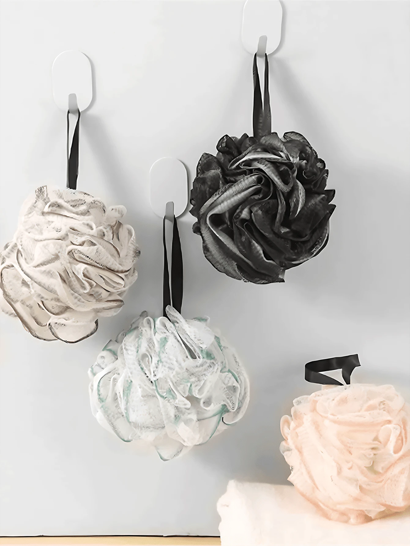 4pcs Premium Bath Sponges, New Style Bath Flowers, Soft Durable Cute Girls Bath Balls, Back Scrubbing Balls, Loofah Bath Balls, Soft Loofah Bath Balls, Loofah Bath Balls With Drawstring, Body Bath Sponges, Loofah Bath Towels Suitable For All Skin Types - Multi-color - View 1