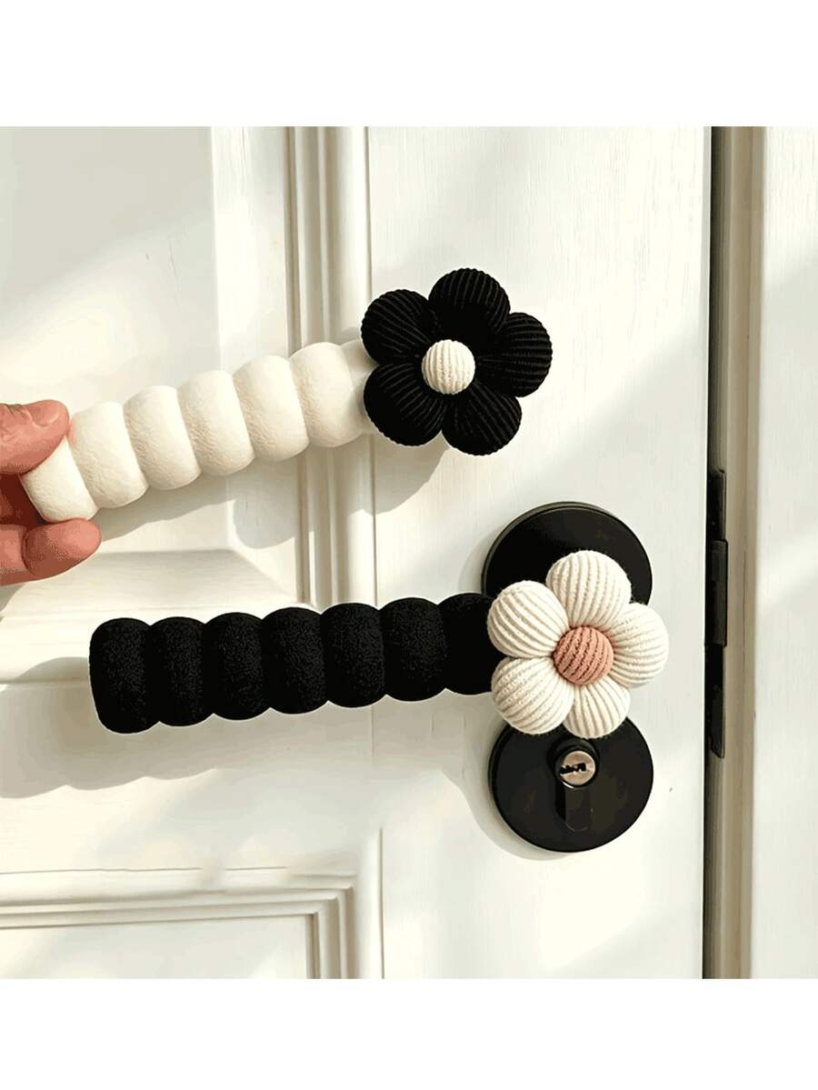 Black Floral Cream Door Handle Protector, Cream Floral Black Door Handle Protector - Multicolor - View 1