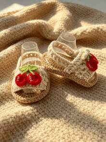 1 Pair Handmade Crochet Infant Sandals With Cherry Applique, White And Tan, Infant Summer Shoes - Beige - View 5