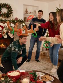 Christmas Inflatable Reindeer Antler Ring Toss Game Set, Wearable Antlers With Red & Green Rings For Holiday Party, Fun Indoor Christmas Party Game, Christmas Gathering Activity, Home Celebration Christmas Stocking Stuffer Gift - Inflatable Antler Ring Toss Game - View 5