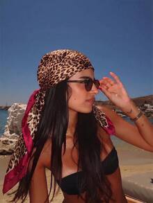 1pc Women's Bohemian Vintage Brown Leopard Print Square Scarf Headwrap, Suitable For Daily Wear, Vacation, Autumn Hair Accessory - Leopard - View 3