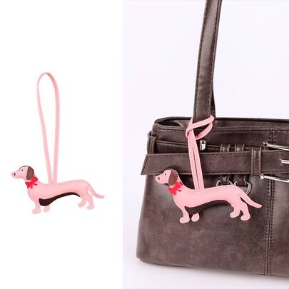 This Adorable Dachshund Bag Charm Features A Decorative Bow Pendant, Making It An Ideal Accessory For Adorning Handbags And Backpacks.