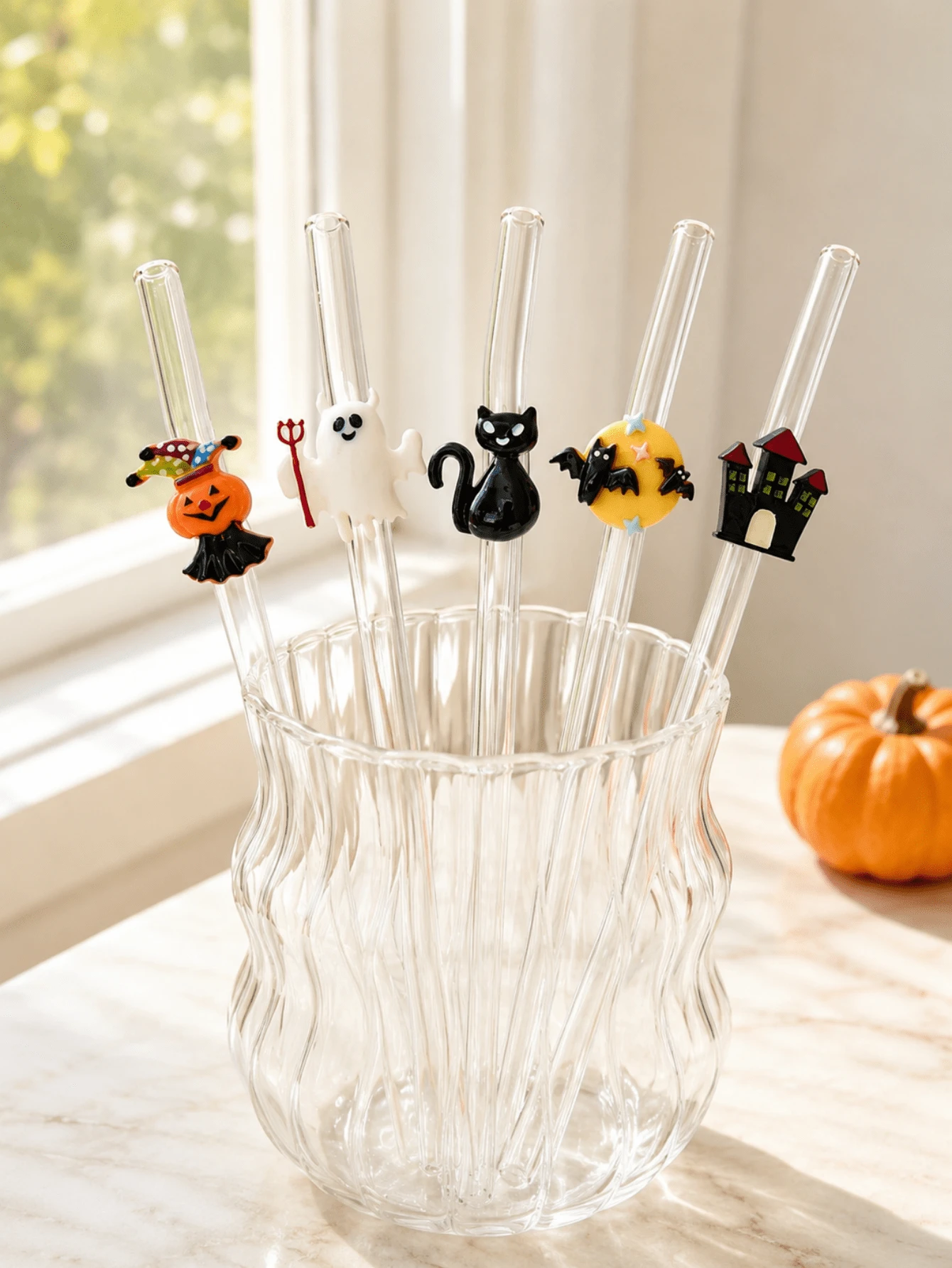 Cute Halloween Themed Decorative Glass Straws, Reusable Glass Drinking Straws, Pumpkin Ghost Black Cat Bat Decoration, Suitable For Bubble Tea Juice Cocktails, Halloween Party Table Decor And Holiday Gifts, Perfect Gift For Girls