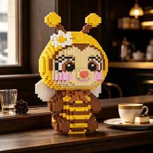 2818pcs Large Cute Bee Building Blocks, Decorative Items And Room Decor, Home Decor, Party Decor, Decorative Statues, Handicrafts, Finely Carved, Lightweight Statues, Collectible Statues, Display Statues, Home Designers, DIY Enthusiasts - Personalized Gifts - Blue and White - View 7