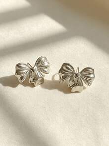 6 Pairs Of Fashion Stainless Steel Stud Earrings Set, Ins Niche High-End Cool Tone Silver Earrings, Suitable For Women's Commute, Banquet, Daily Wear, Halloween Women's Accessories, Stainless Steel Jewelry - Elegant Suit - View 4