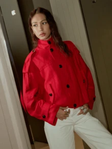 2026 Autumn Fashion Red Linen Stand Collar Short Jacket For Women, Front Button Design With Pockets, Suitable For Winter Wear - Red - View 4