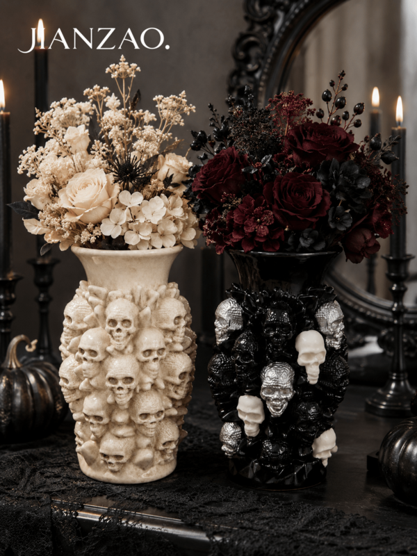 1pc Gothic Stacked Skull Resin Vase, 3D Skeleton Heads Relief Decorative Flower Vase For Fresh Dried Flowers, Spooky Halloween Tabletop Centerpiece, Dark Aesthetic Home Ornament For Living Room Party Decor