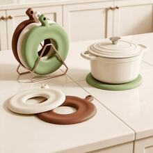 Silicone Heat-Resistant Mat, Heat-Resistant Non-Slip Pot Mat & Coaster, Home Kitchen & Dining Tabletop Protection Pad, Practical Home & Housewarming Gift, Daily Use - View 1