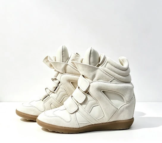 2026 New ISA Sneakers, Women's Vintage Casual Shoes With A Round Toe. Features A Hidden Heel For Extra Height. - 白色 - 查看 1