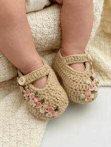 1 Pair Handmade Crochet Infant Shoes, Beige With Floral Embroidery, Mary Jane Style, Button Strap - Khaki - View 2
