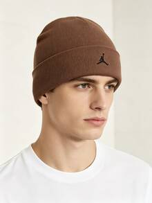 Nike Jordan Outdoor Warm Soft Comfortable Minimalist Casual Versatile Beanie Knit Hat Unisex Brown - Brown - View 1