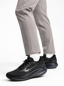 Mizuno Sepatu Lari Profesional ASTRO PLUS 2 Black Samurai Sepatu Lari Unisex Bernapas untuk Musim Panas - Hitam - View 2