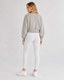 Nike Sportswear Club Fleece Boxy 圓領短版套頭衛衣 淺灰色休閒款 女款 - 灰色 - 查看 6