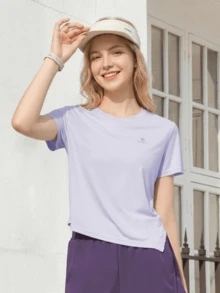 CAMEL CROWN 女款戶外運動T恤，快乾透氣跑步健身運動服 - 捧花紫 - 查看 1