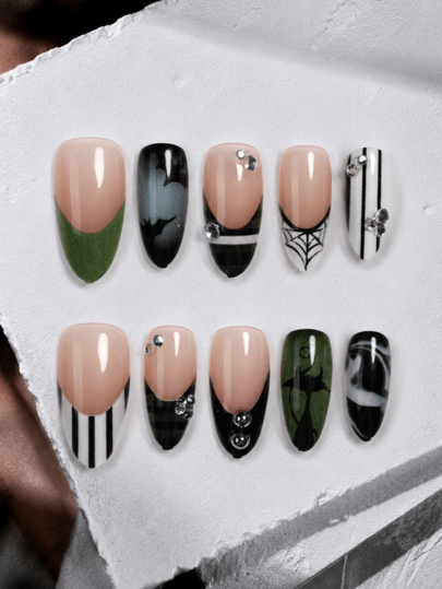 10pcs Halloween Acrylic Press On Nails Medium Almond Press On Nails Ghost Pumpkin With Webnet Design Fashion Y2K Style Surface Glossy Full Cover Fake Nails For Women And Girls Daily Wear Suitable Parties Or Other Occasions