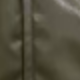 軍綠色
