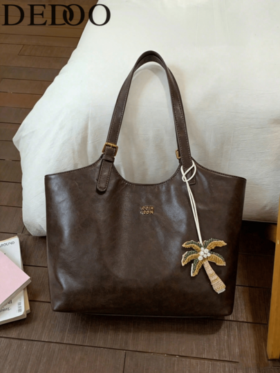 Dedoo Nuevo bolso de hombro de moda para mujer, decoración con letras, cierre magnético, asas dobles ajustables, material de PU, colgante de árbol de coco, diseño de unicolor